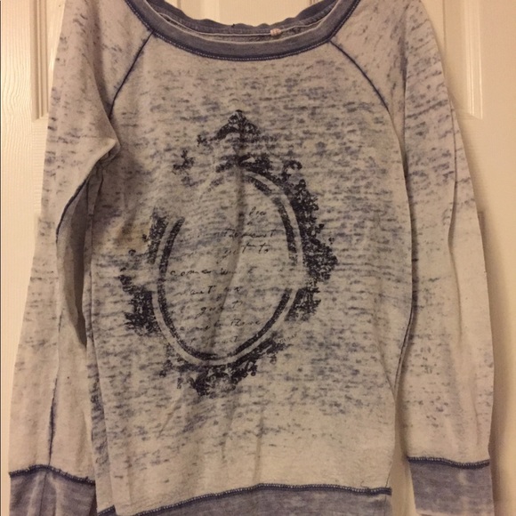 Cozy off the shoulder sweater - Picture 2 of 2